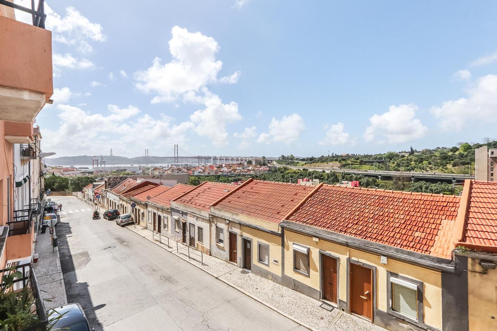 Vita Portucale ! Mp88 Building Лиссабон Экстерьер фото